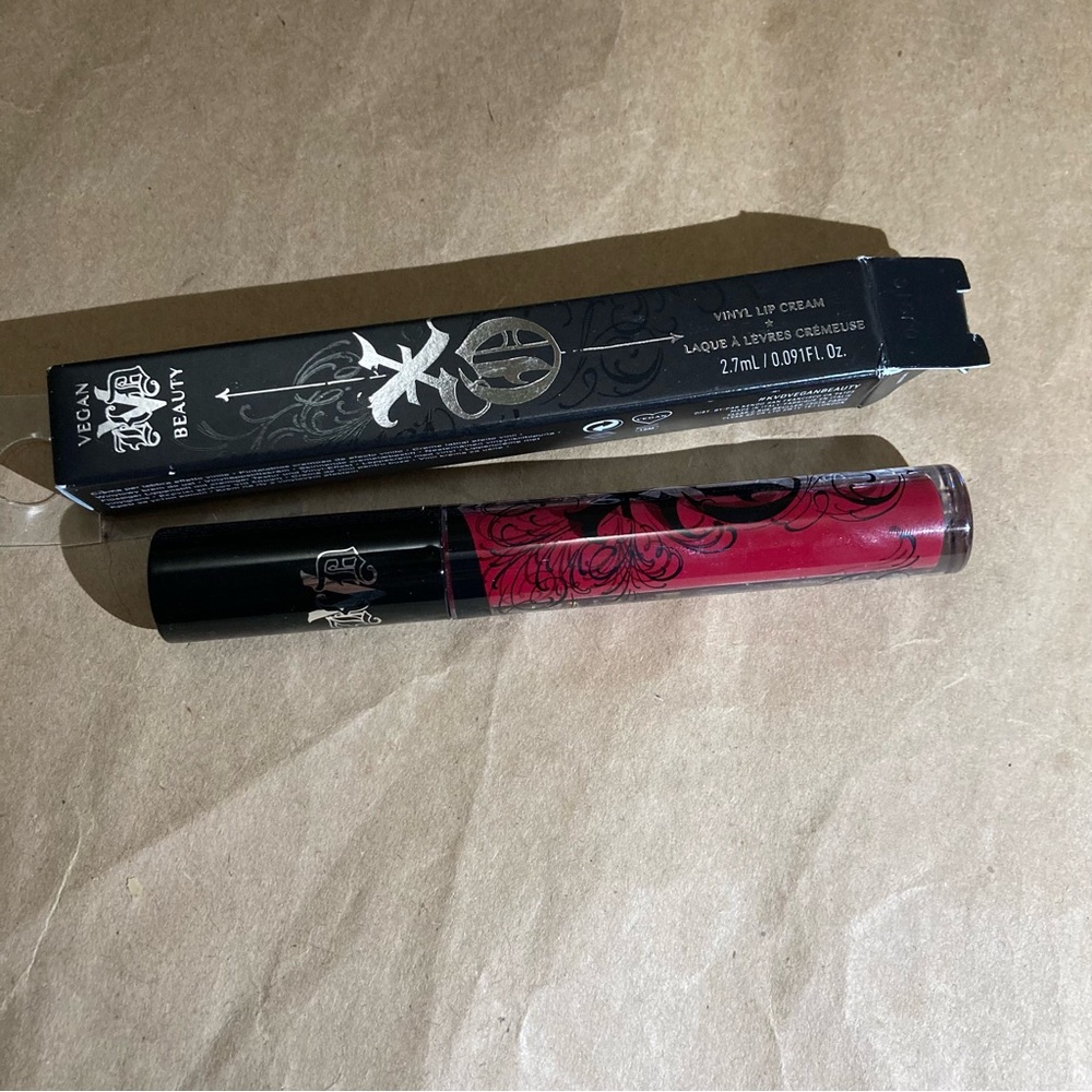 Kat von d lipstick